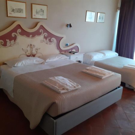Corte Breda, Agriturismo Bed&Breakfast Chiari Eksteriør bilde