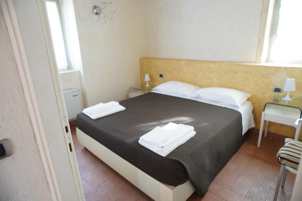 Corte Breda, Agriturismo Bed&Breakfast Chiari Eksteriør bilde