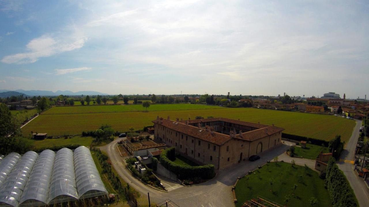 Corte Breda, Agriturismo Bed&Breakfast Chiari Eksteriør bilde